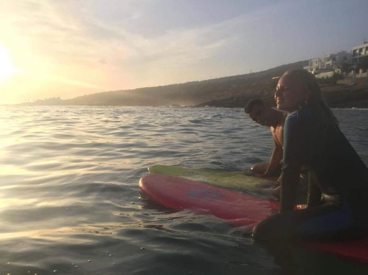 Surf & Skate Hostel Taghazout Exterior photo