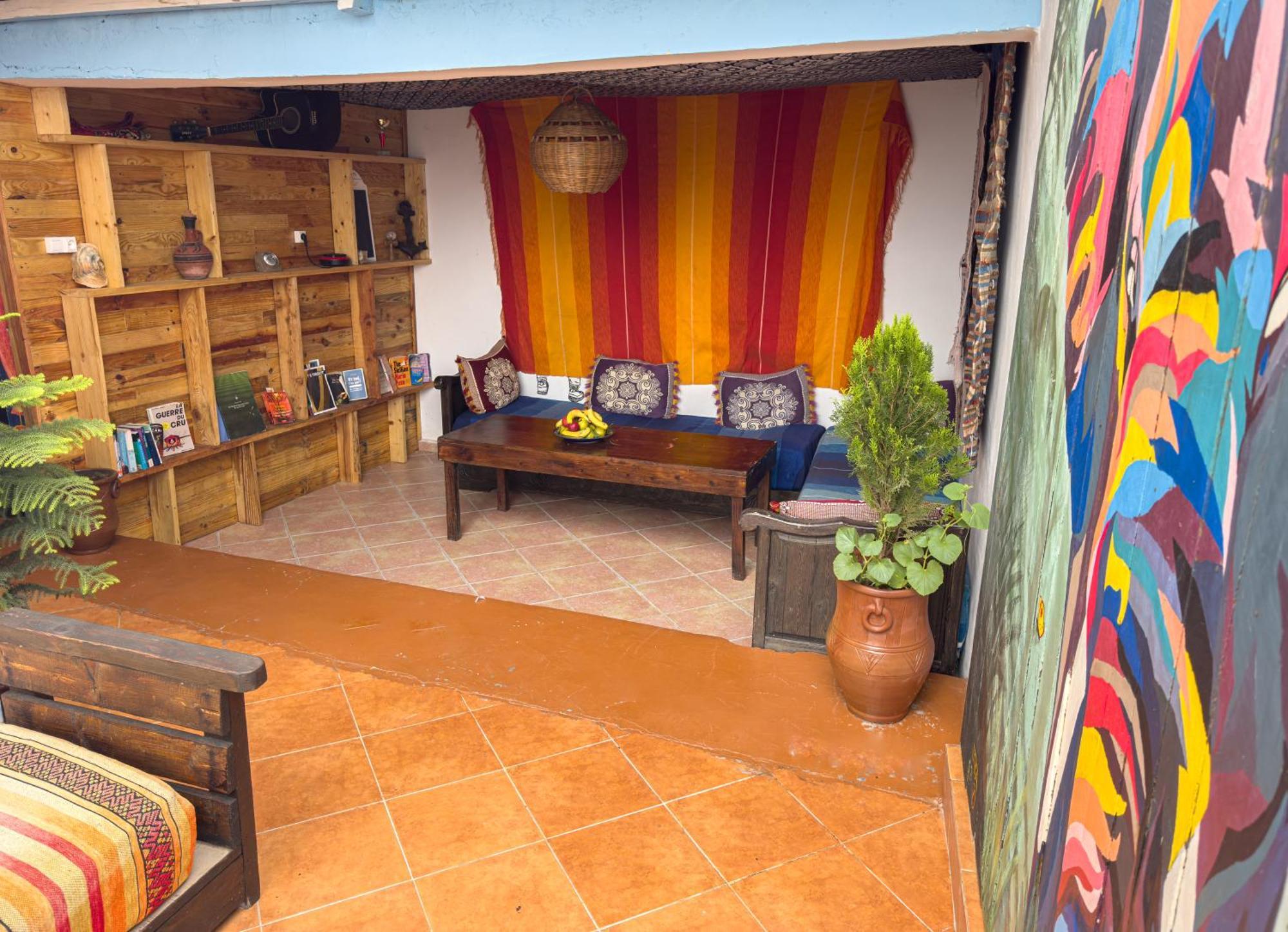 Surf & Skate Hostel Taghazout Exterior photo
