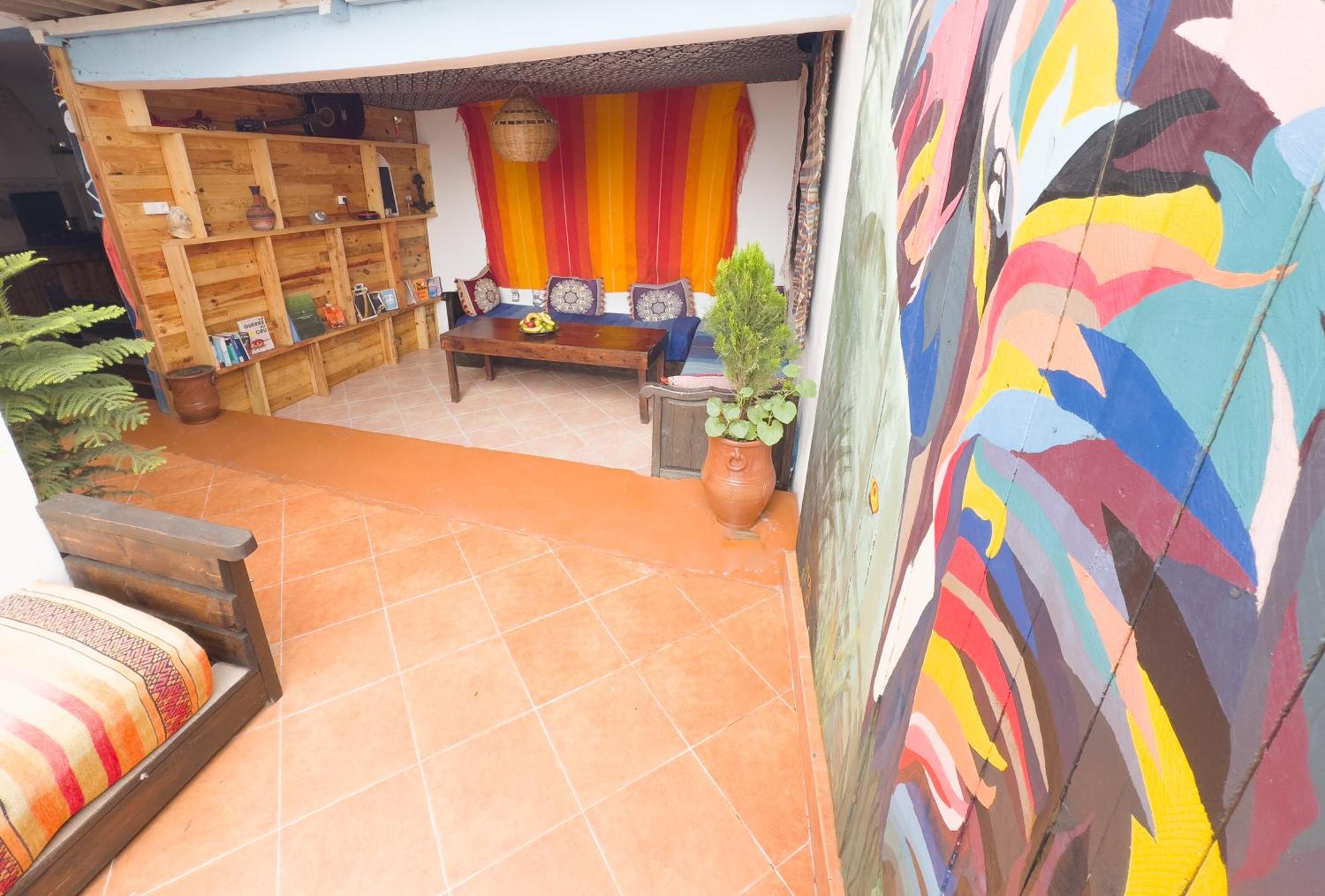 Surf & Skate Hostel Taghazout Exterior photo